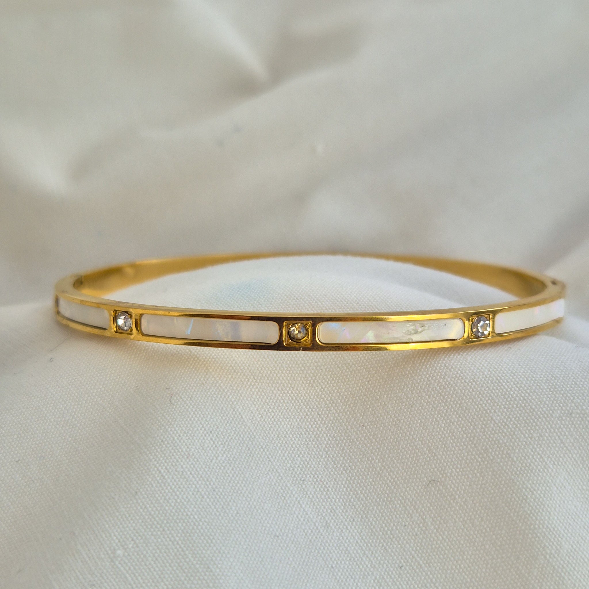 Cosmic bangle -waterproof, 18k PVD-plated, tarnish free