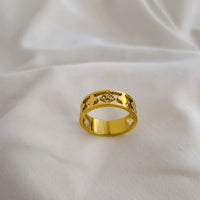 Zircon clover ring -waterproof, 18k PVD-plated, tarnish free