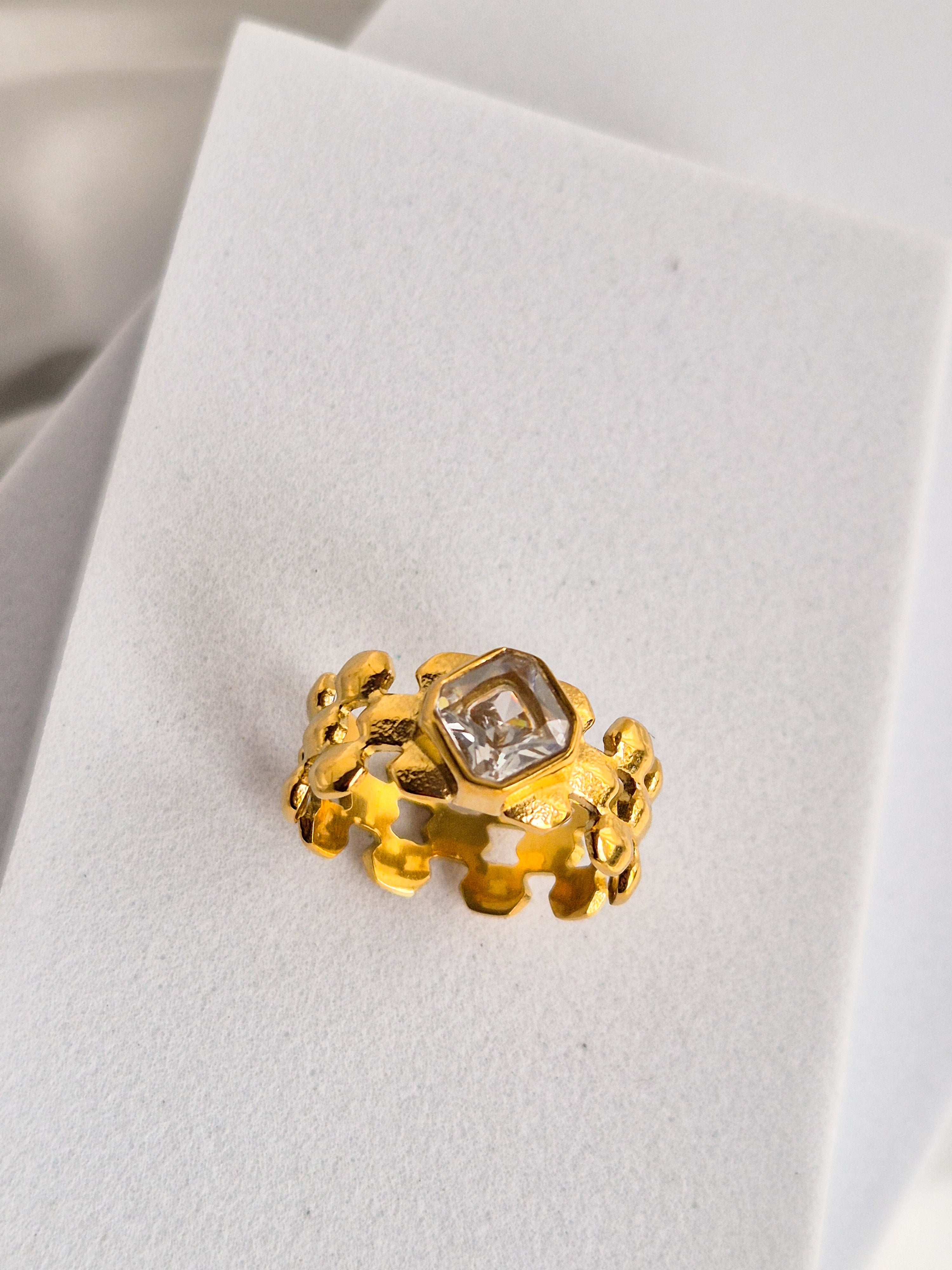 Vintage Gold Ring